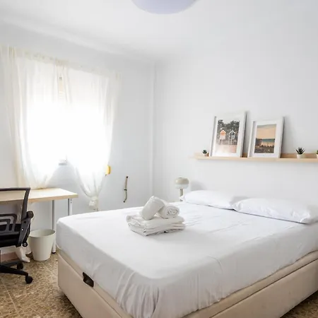 Teresa Uno By Time * Cádiz